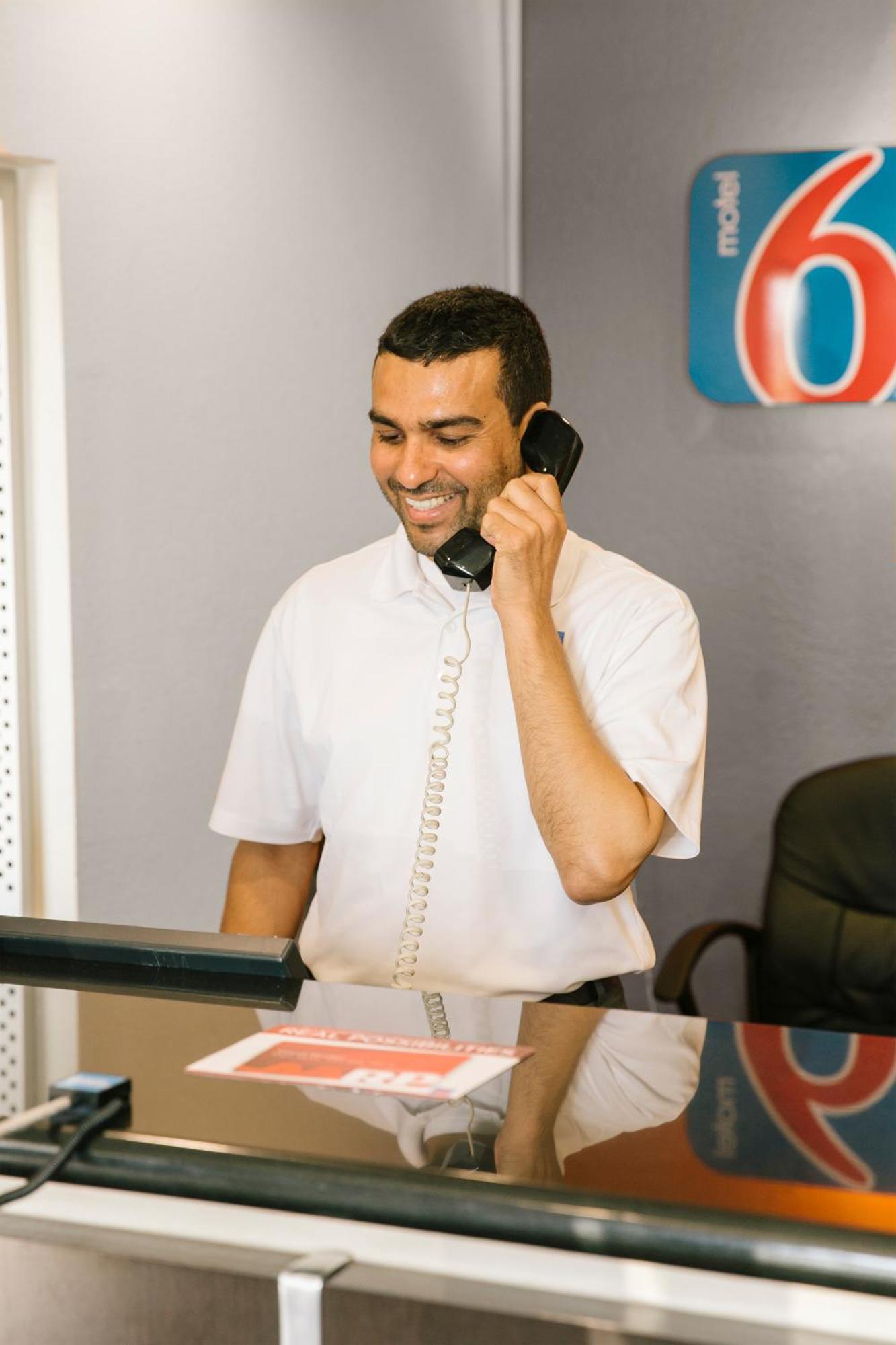 Motel 6 Las Vegas Nv Downtown Fremont St ภายนอก รูปภาพ